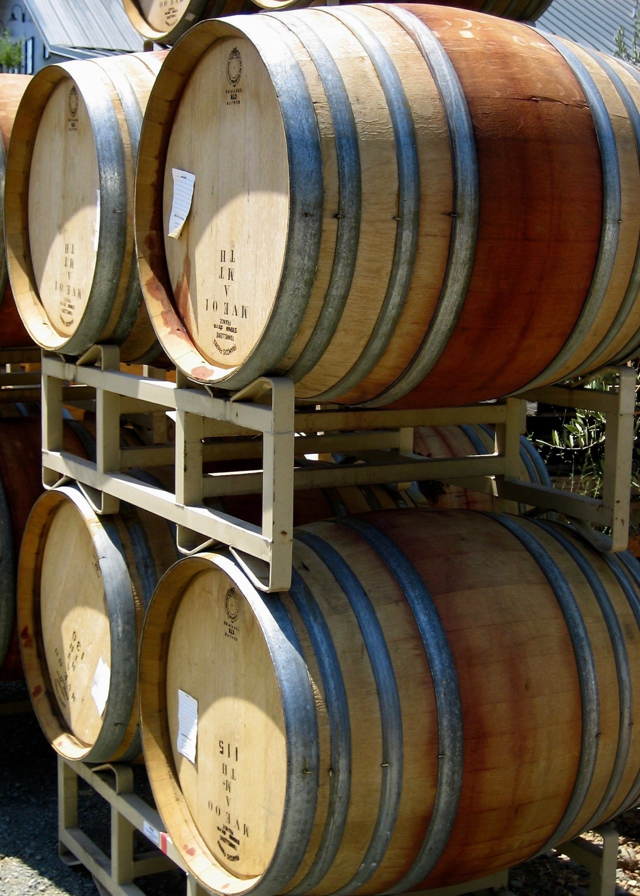 Wine Barrels Sonoma 08-2006